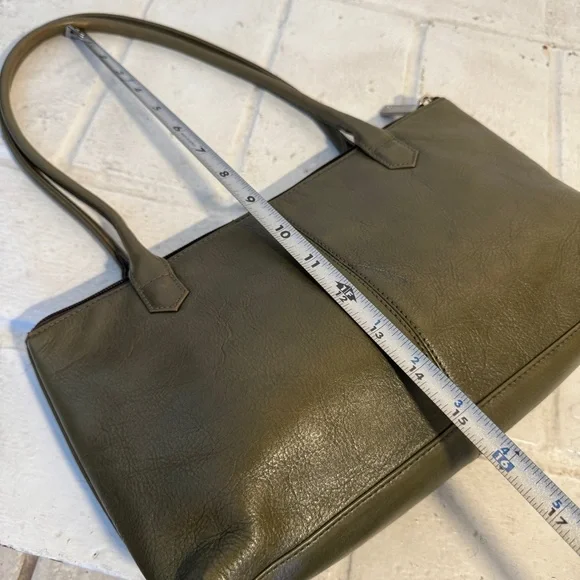 Hobo International Vintage Slim Olive Green Leather Shoulder Bag - Picture 14 of 14